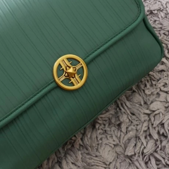 Fossil Green Crossbody Bag - Picture 1 of 11